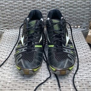 Mizuno Volleyball Shoes